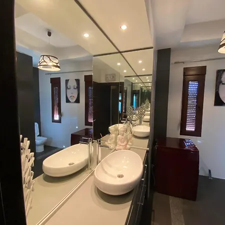 Spitiayia فيلة Agia (Larissa)